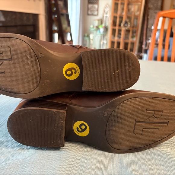 Boots - Picture 5 of 5